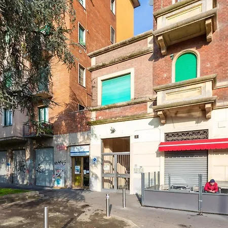 Apartment Cosy Close To Iulm Milan