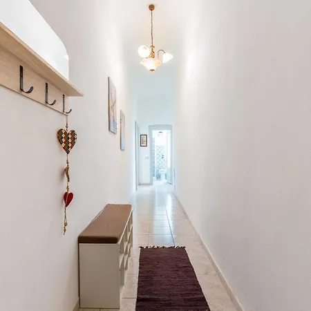 Cosy Close To Iulm Апартаменты Милан